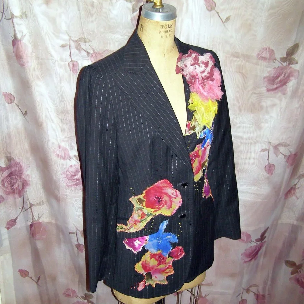 RARE size 46 US 10 Dolce & Gabbana Blazer with Floral Applique - Picture 6 of 16